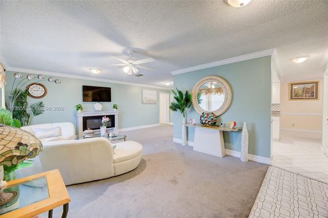 995 NW 74th Ave, Margate, FL 33063