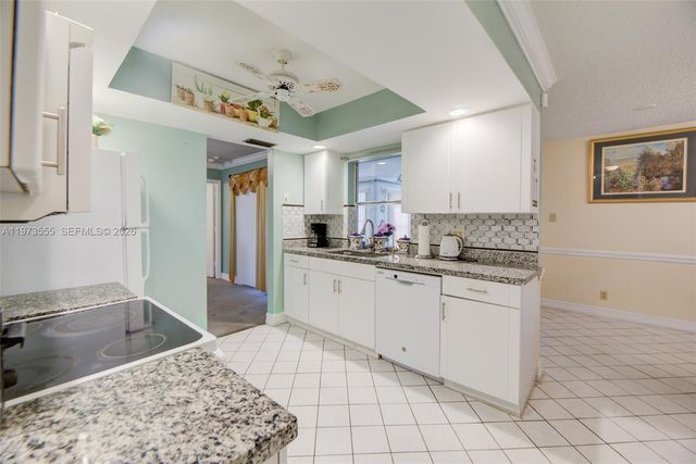 995 NW 74th Ave, Margate, FL 33063