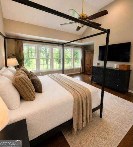 6 Oak Point, Newnan, GA 30263
