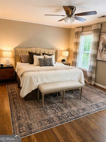 6 Oak Point, Newnan, GA 30263