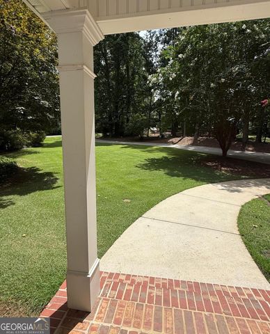 6 Oak Point, Newnan, GA 30263