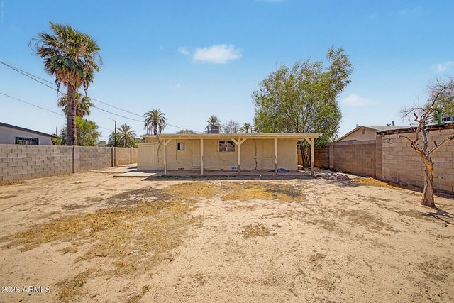 3130 W ALMERIA Road, Phoenix, AZ 85009