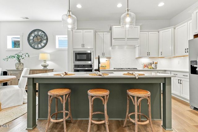 905 Whistable Avenue, Wake Forest, NC 27587