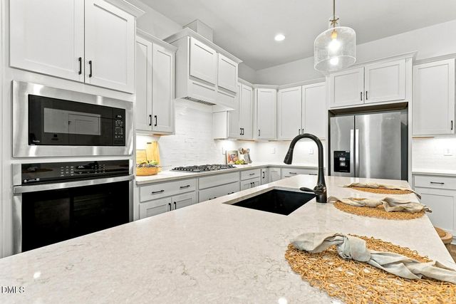 905 Whistable Avenue, Wake Forest, NC 27587