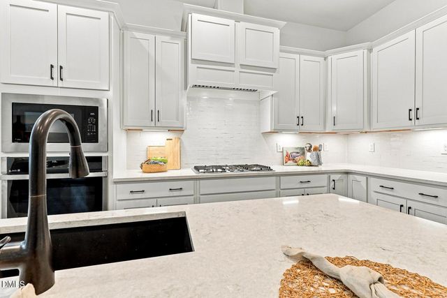 905 Whistable Avenue, Wake Forest, NC 27587