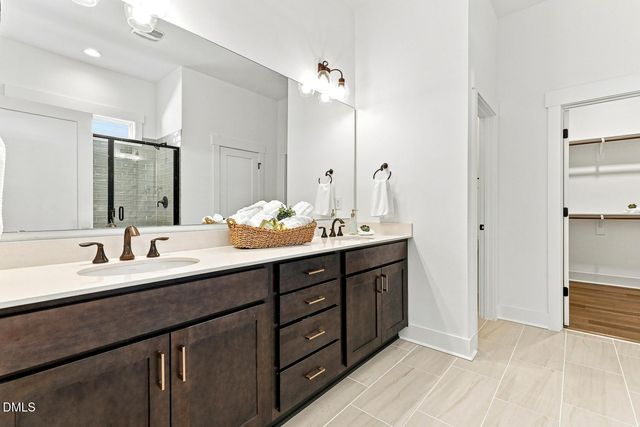 905 Whistable Avenue, Wake Forest, NC 27587