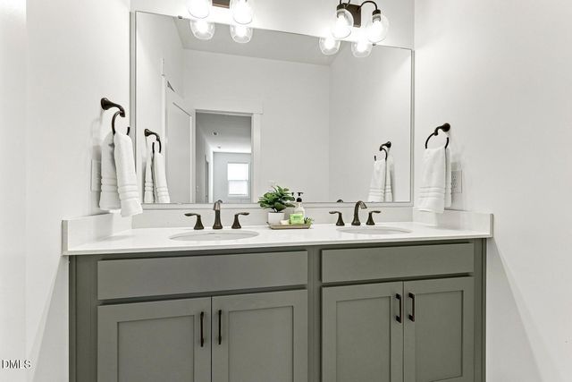 905 Whistable Avenue, Wake Forest, NC 27587