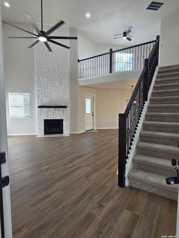 8562 ECHO CREEK LN, San Antonio, TX 78240
