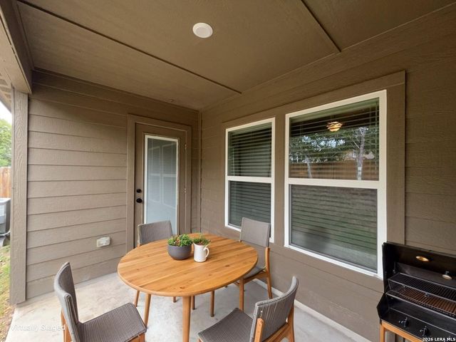 7953 Cactus Plum Drive, San Antonio, TX 78254