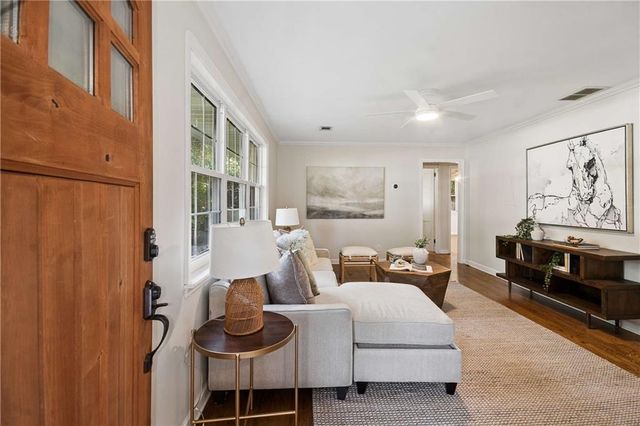 811 Wayland Court SE, Smyrna, GA 30080