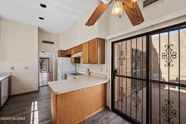 1431 N Camino Emiliano, Tucson, AZ 85745