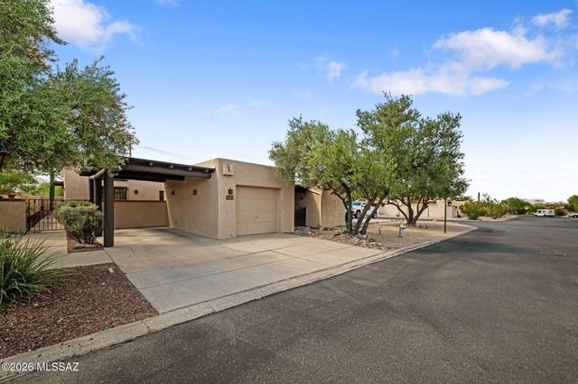 1431 N Camino Emiliano, Tucson, AZ 85745