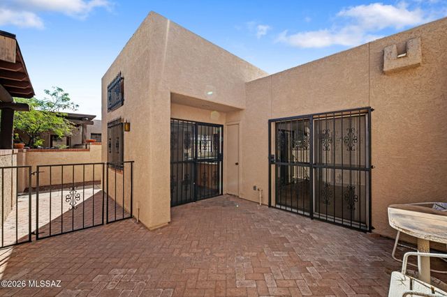 1431 N Camino Emiliano, Tucson, AZ 85745