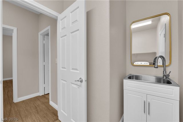 10592 Calico Pines Avenue, Las Vegas, NV 89135