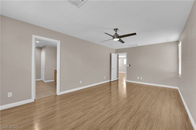 10592 Calico Pines Avenue, Las Vegas, NV 89135