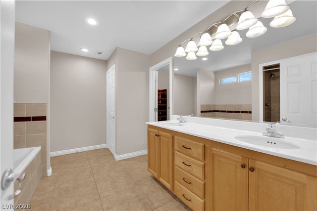 10592 Calico Pines Avenue, Las Vegas, NV 89135