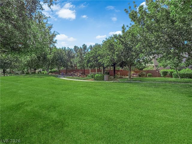 10592 Calico Pines Avenue, Las Vegas, NV 89135