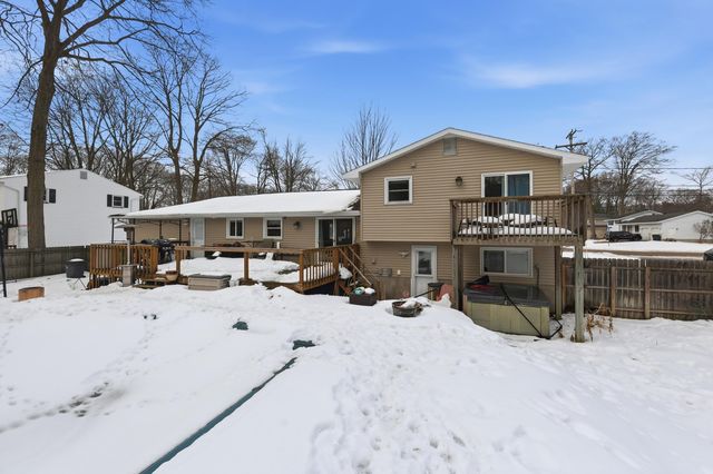 3504 York Street, Norton Shores, MI 49441