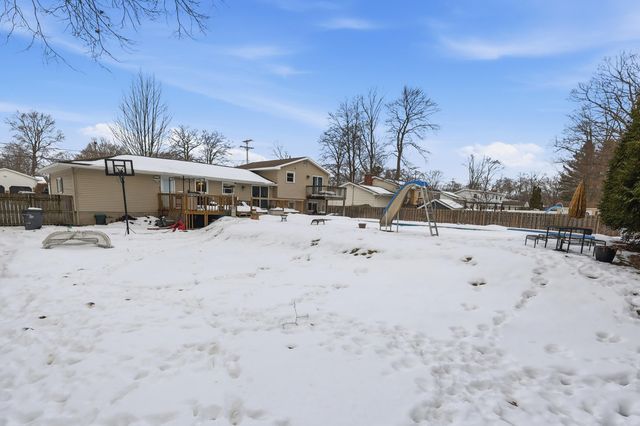 3504 York Street, Norton Shores, MI 49441