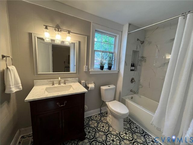 1020 N 22nd St, Richmond, VA 23223