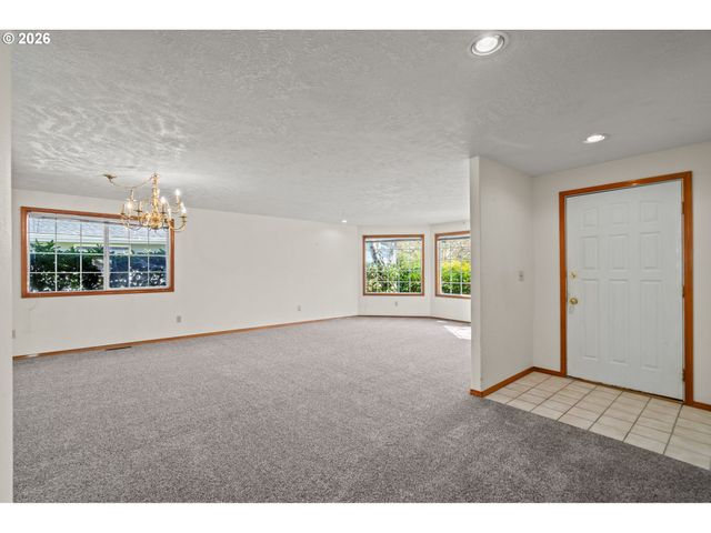1480 S EDGEWOOD St, Seaside, OR 97138