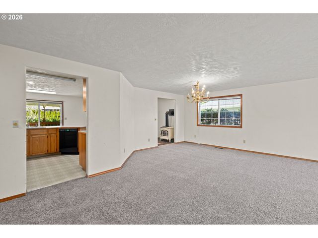 1480 S EDGEWOOD St, Seaside, OR 97138