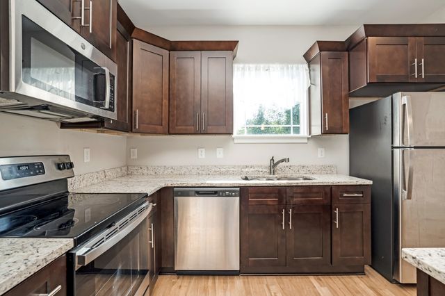 1043 Wells Way, Spring Hill, TN 37174