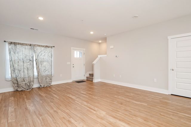 1043 Wells Way, Spring Hill, TN 37174