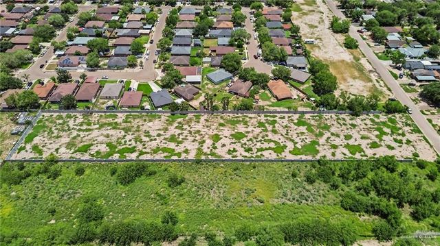 700 S 33rd Street, Hidalgo, TX 78557