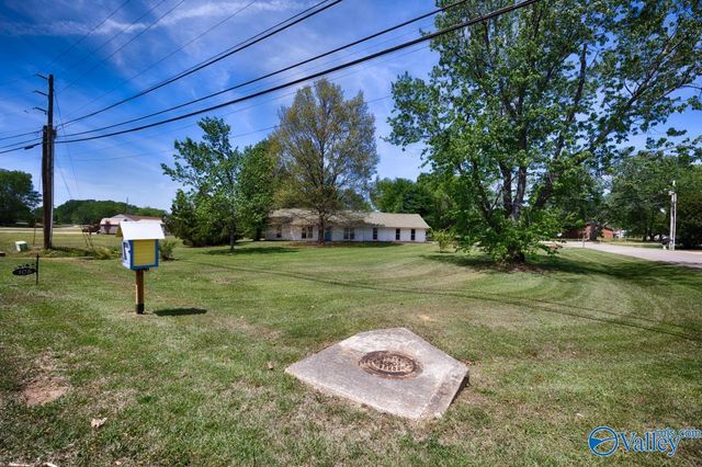 105 Lynbrook Blvd, Madison, AL 35758