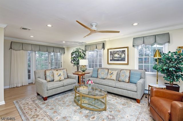 3 Overlook Ter, Chester Twp., NJ 07930