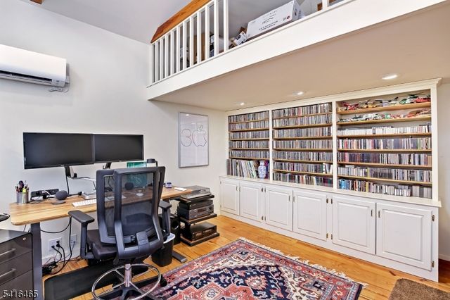 3 Overlook Ter, Chester Twp., NJ 07930