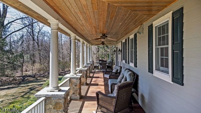 3 Overlook Ter, Chester Twp., NJ 07930