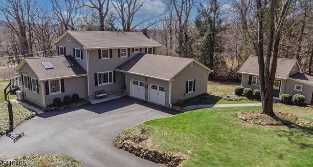3 Overlook Ter, Chester Twp., NJ 07930
