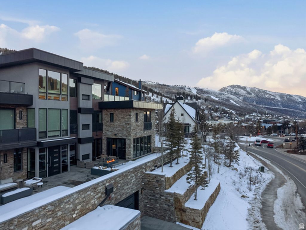 Image 104 of property listing at 300 DEER VALLEY DR #RES A, Park City, UT 84060