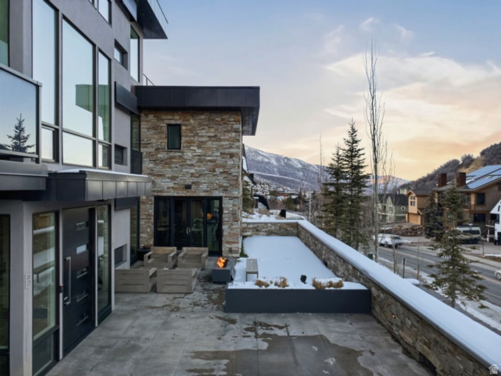 Image 105 of property listing at 300 DEER VALLEY DR #RES A, Park City, UT 84060