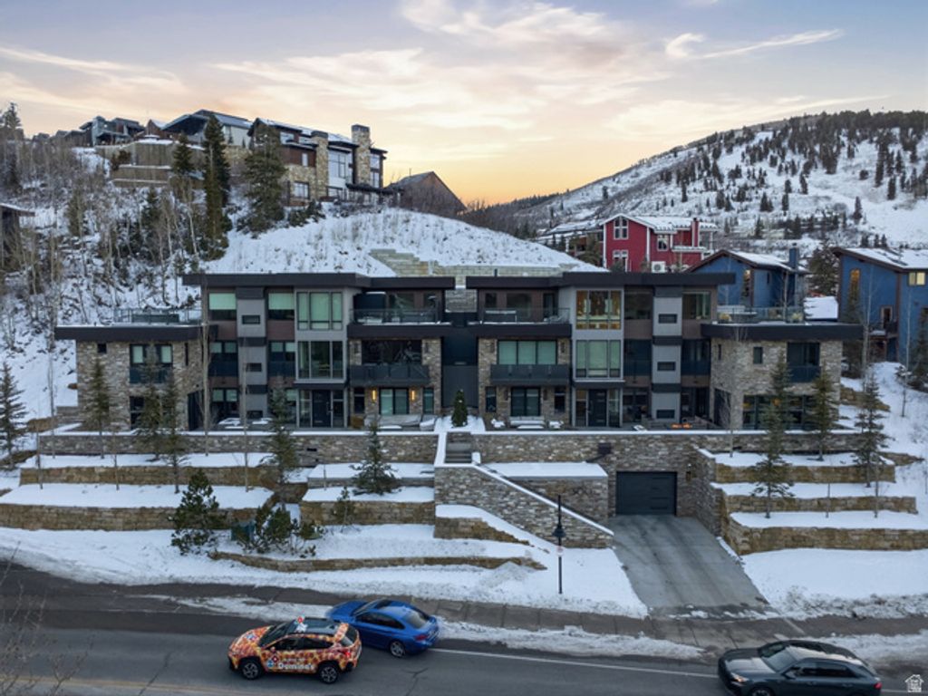 Image 107 of property listing at 300 DEER VALLEY DR #RES A, Park City, UT 84060