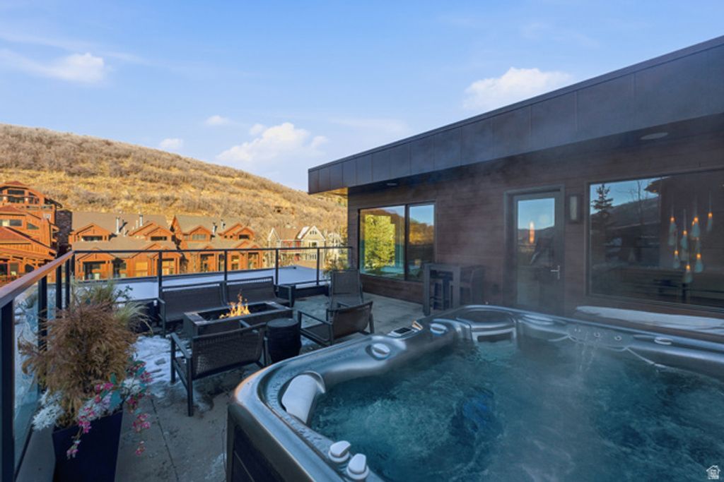 Image 112 of property listing at 300 DEER VALLEY DR #RES A, Park City, UT 84060