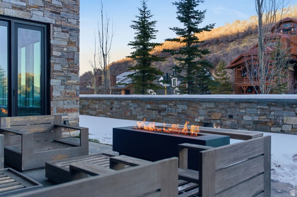 Image 124 of property listing at 300 DEER VALLEY DR #RES A, Park City, UT 84060