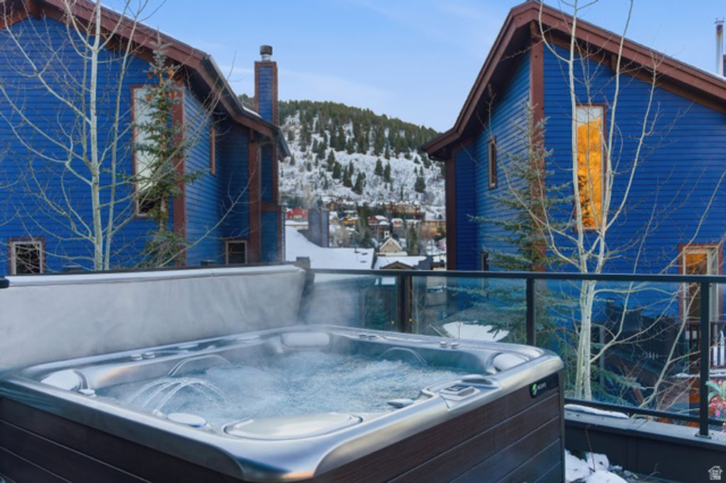 Image 130 of property listing at 300 DEER VALLEY DR #RES A, Park City, UT 84060