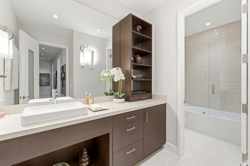 Image 64 of property listing at 300 DEER VALLEY DR #RES A, Park City, UT 84060