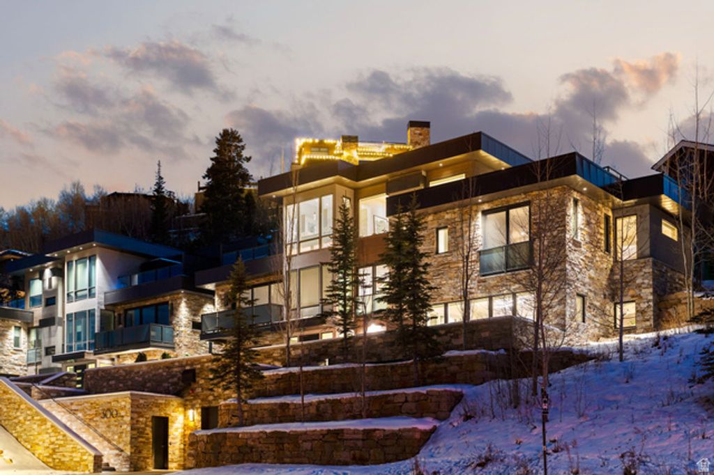 Image 93 of property listing at 300 DEER VALLEY DR #RES A, Park City, UT 84060