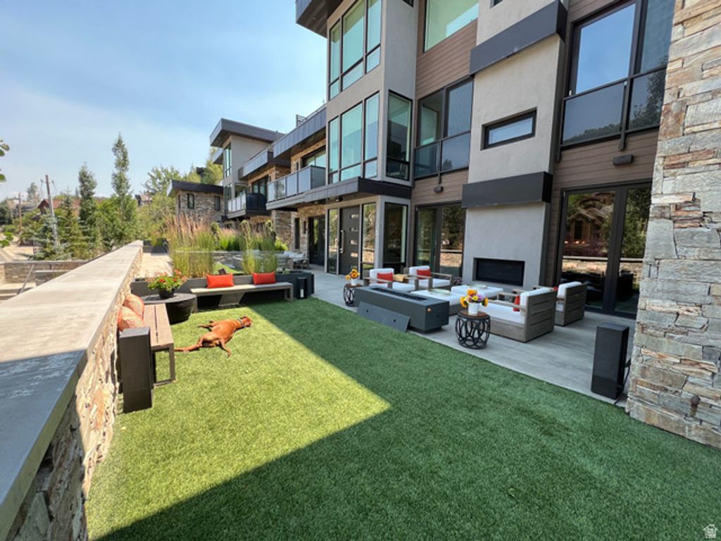Image 96 of property listing at 300 DEER VALLEY DR #RES A, Park City, UT 84060