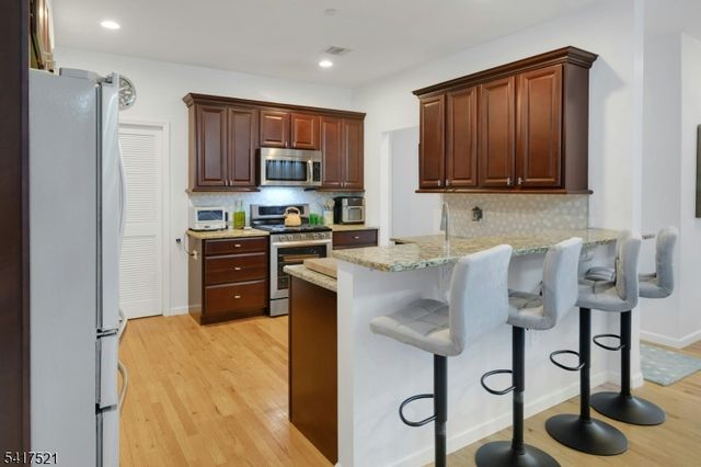 16 Main St D6, Sparta Twp., NJ 07871