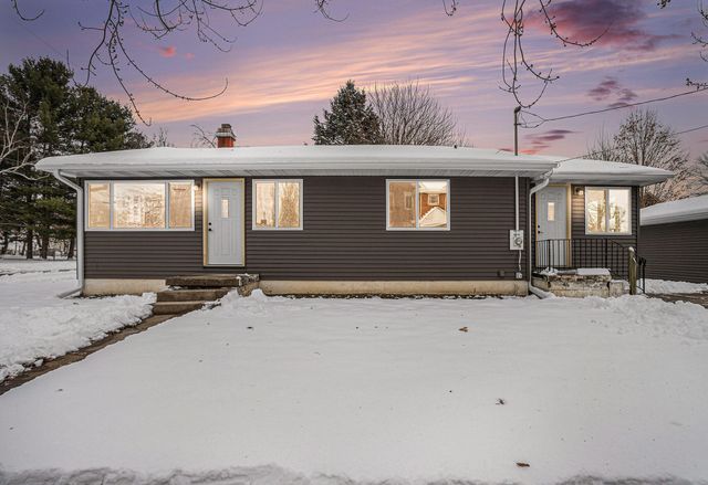 305 S Mingo Street, Albion, MI 49224