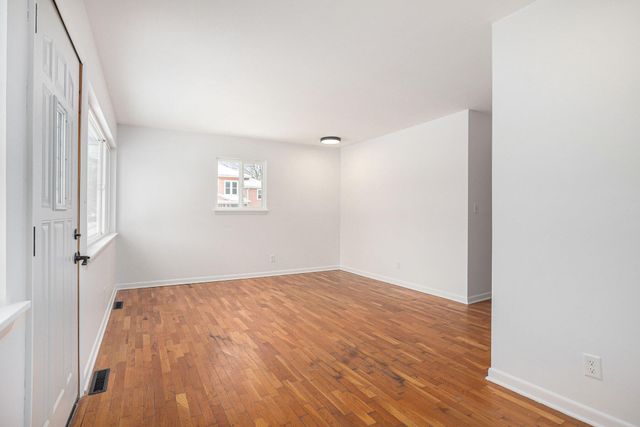 305 S Mingo Street, Albion, MI 49224