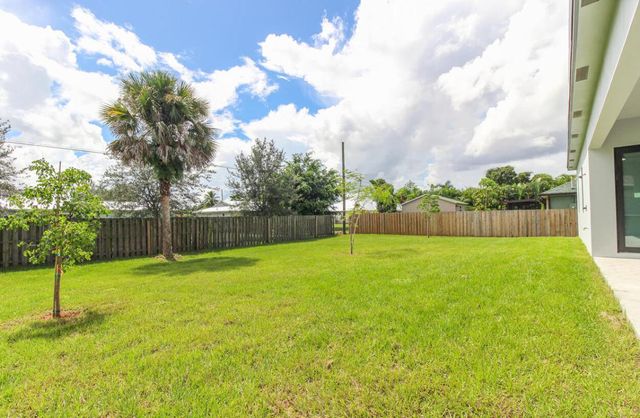 850 SW Abingdon Avenue, Port St. Lucie, Port St Lucie, FL 34953