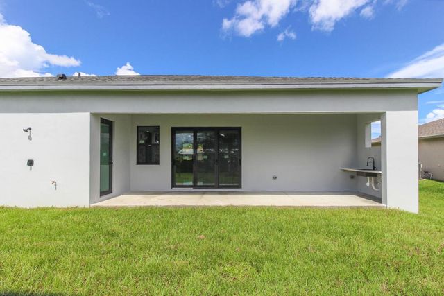 850 SW Abingdon Avenue, Port St. Lucie, Port St Lucie, FL 34953