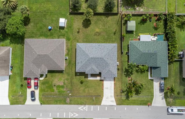 850 SW Abingdon Avenue, Port St. Lucie, Port St Lucie, FL 34953