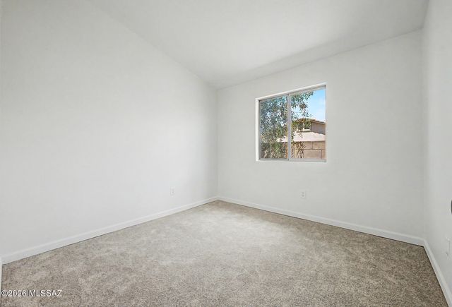 513 E Cactus Mountain Drive, Vail, AZ 85641